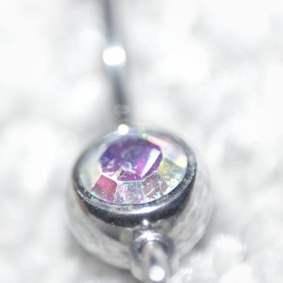 Iridescent clear gummy bear belly ring - Picture 5 of 10